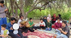تصاویر/ مهمانان نوروزی در روستای تنگزرد