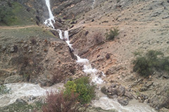 عکس/ آبشارهای فصلی در کوهستان های طلحه