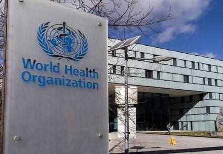 سازمان بهداشت جهانی می‌گوید میانگین جهانی فوتی‌های کرونا کاهش قابل‌توجه‌ای داشته